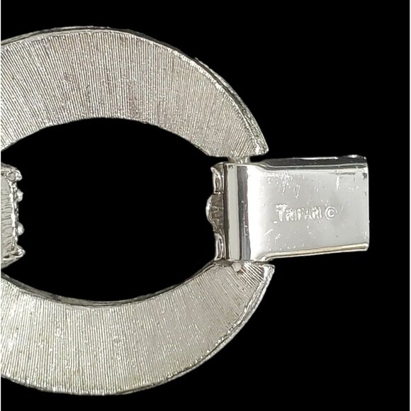 Crown Trifari Bracelet Silver Tone Circles Oval Textured Chunky Wide Links VTG - Picture 4 of 11